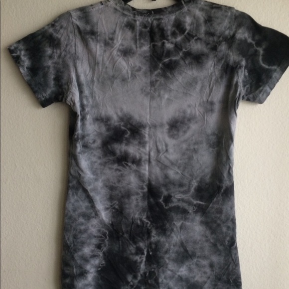 ❌ [SOLD on eBay] Sinful/Affliction Women’s shirt - Picture 2 of 4